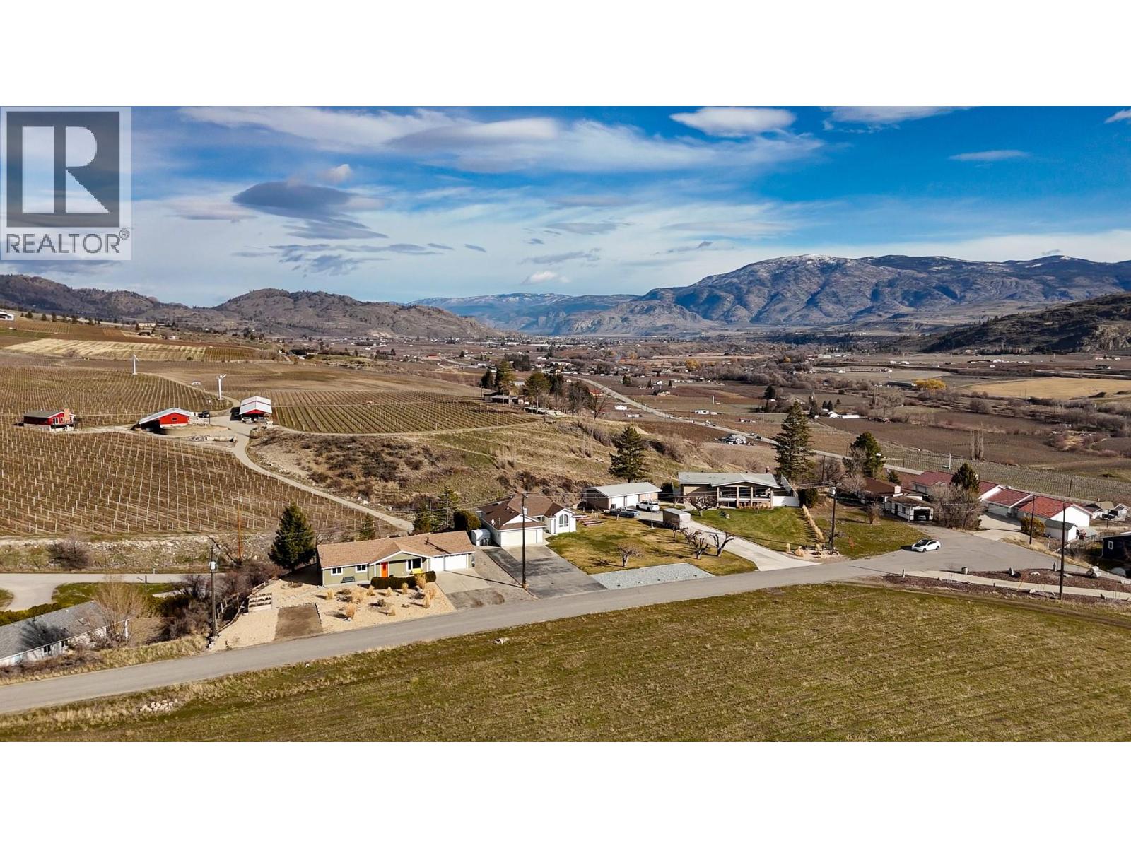 626 Ponderosa Road, Oliver