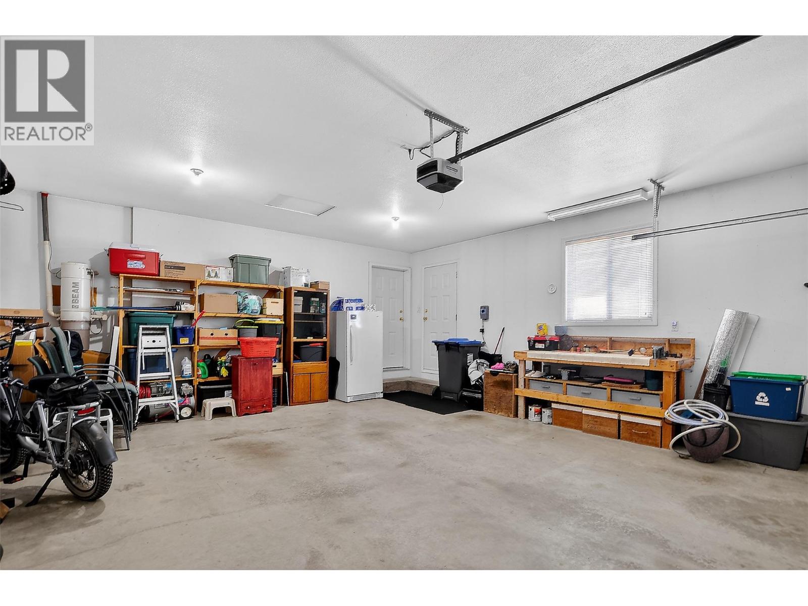 626 Ponderosa Road, Oliver