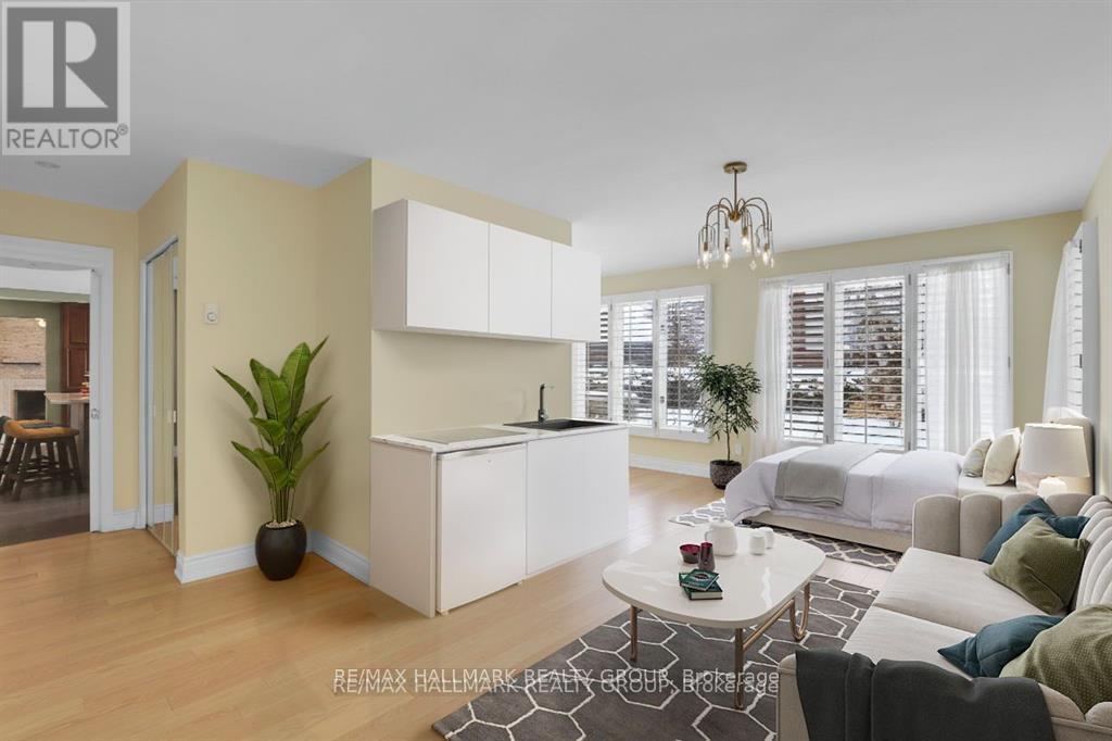 1712 PLAYFAIR DRIVE - 21