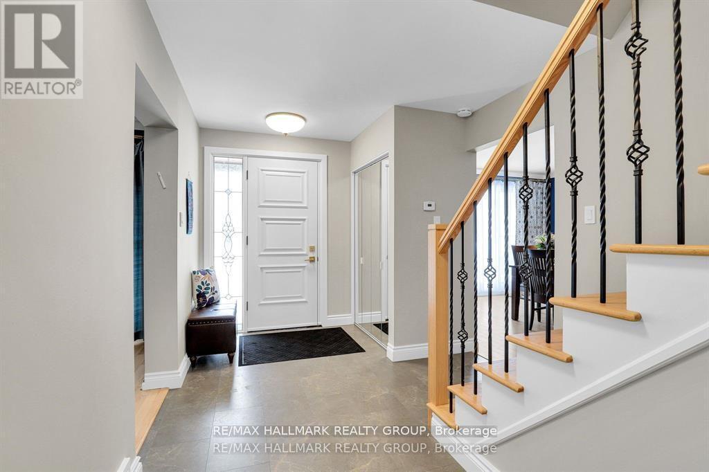 1712 PLAYFAIR DRIVE - 4
