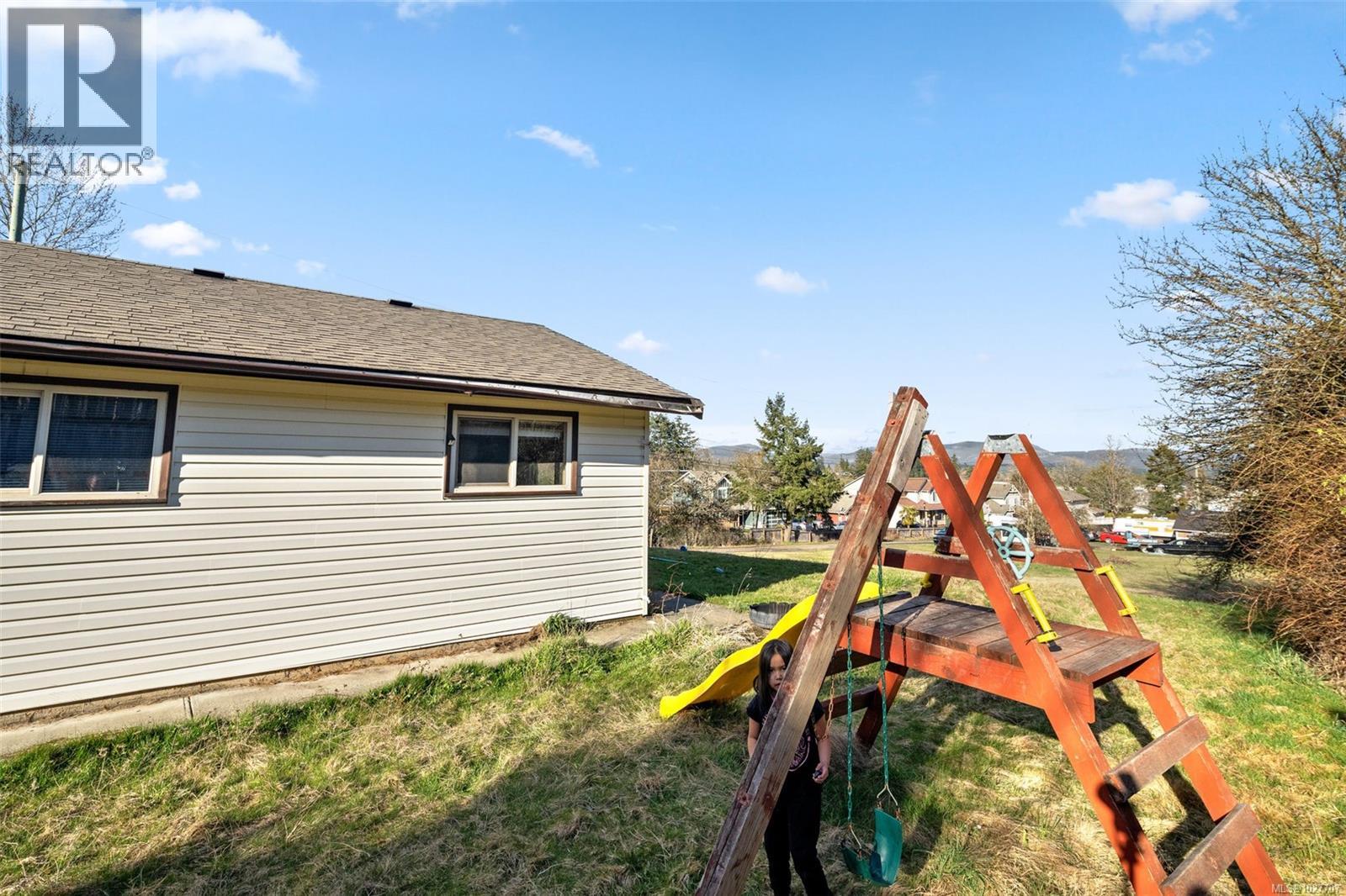  6128 Marsh Road, Duncan