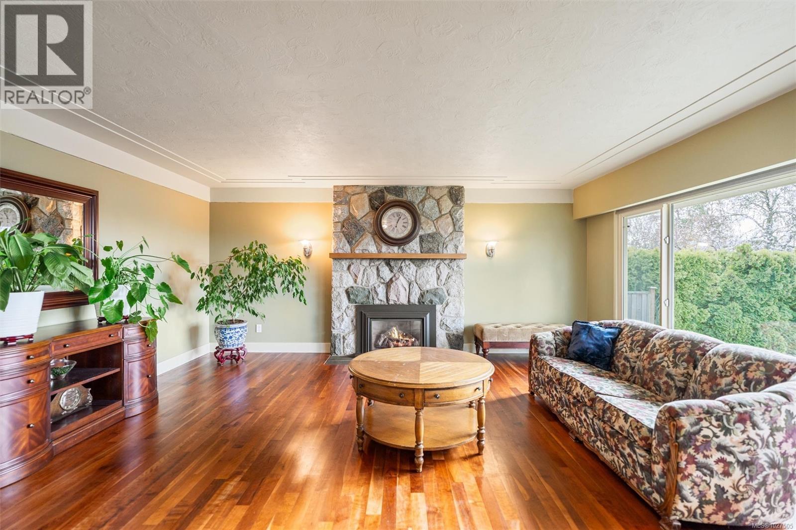  1790 Keith Place, Saanich