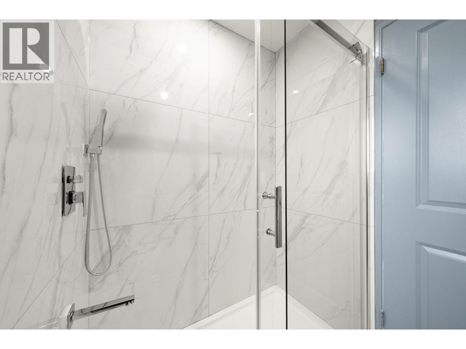 115 WARRICK STREET, Coquitlam