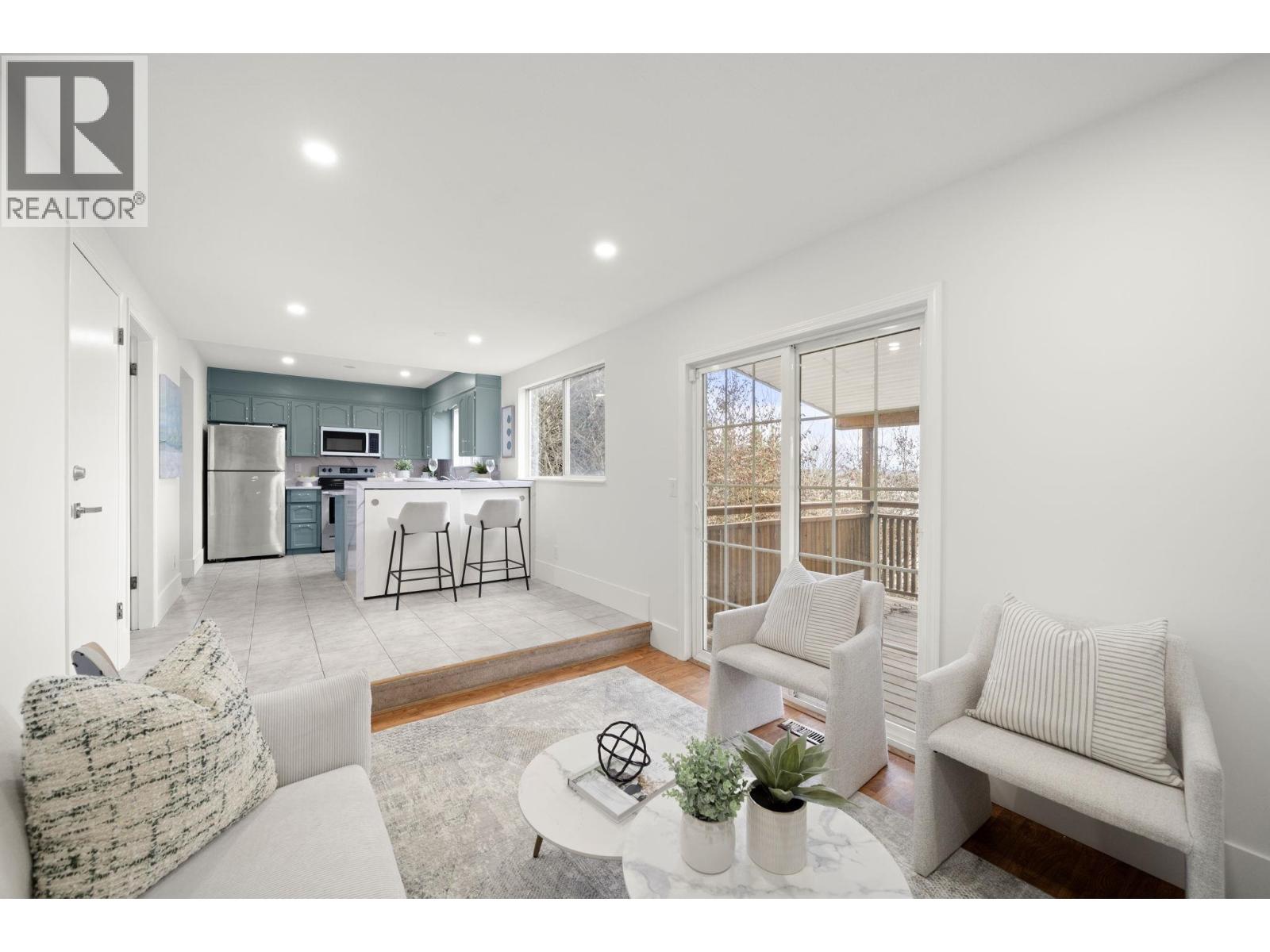 115 WARRICK STREET, Coquitlam