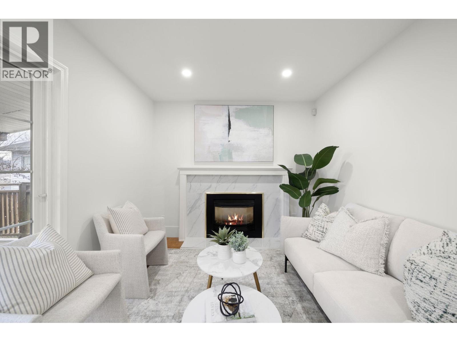 115 WARRICK STREET, Coquitlam