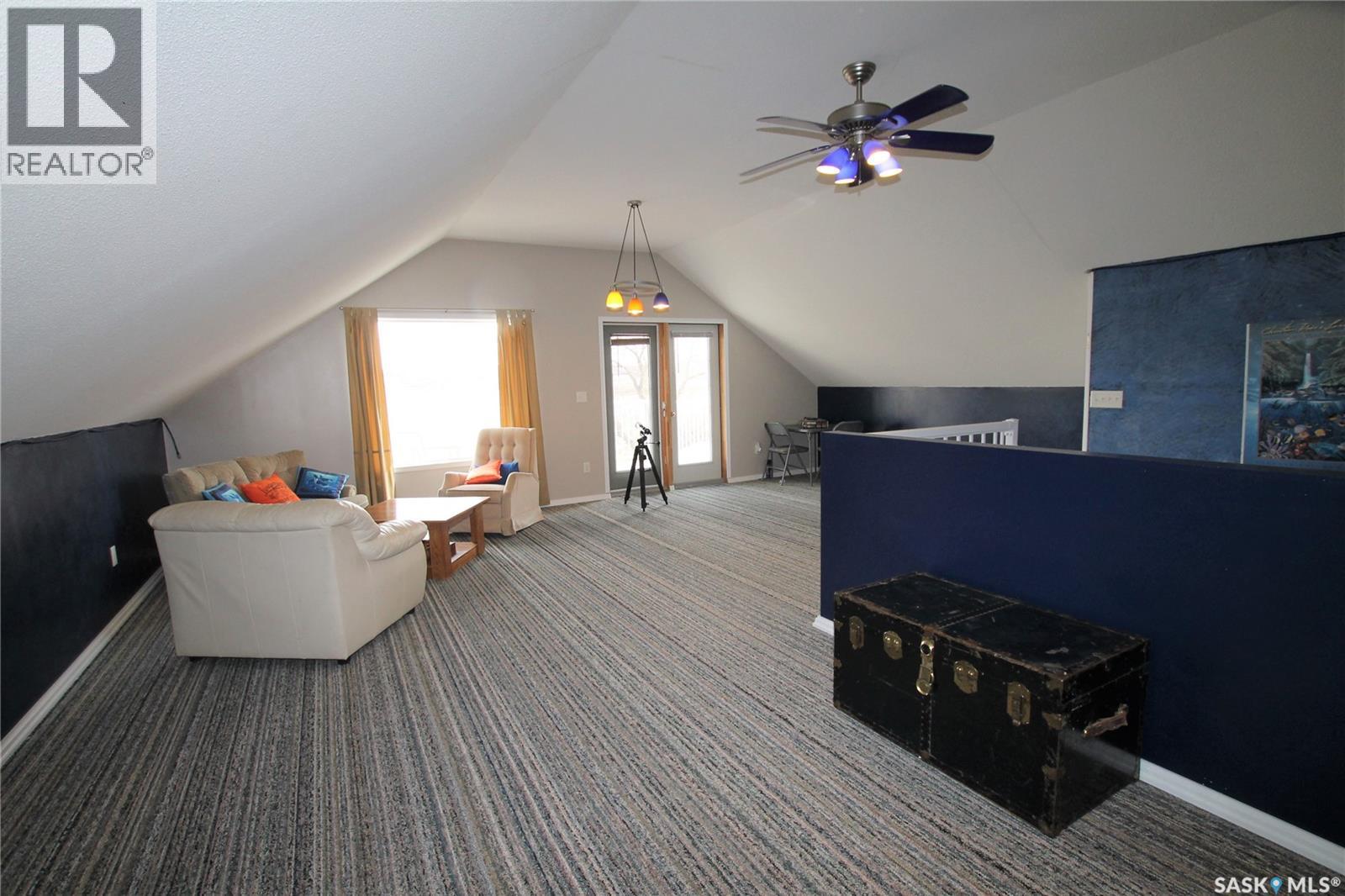 130 Marine DRIVE — photo 22