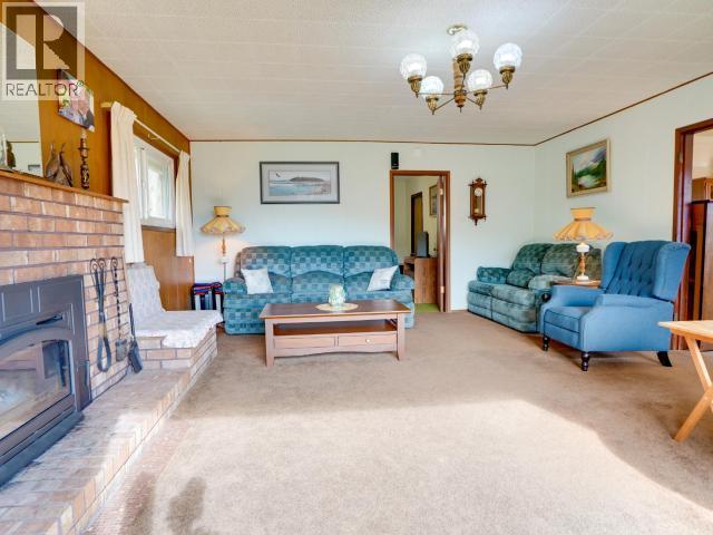 2468 ZILINSKY ROAD, Powell River