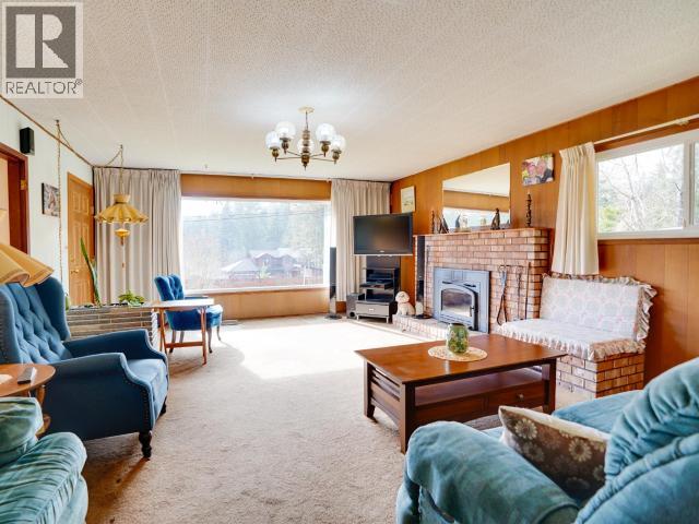 2468 ZILINSKY ROAD, Powell River