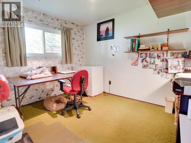 2468 ZILINSKY ROAD, Powell River