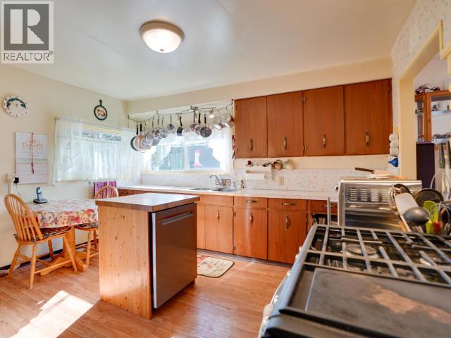 2468 ZILINSKY ROAD, Powell River