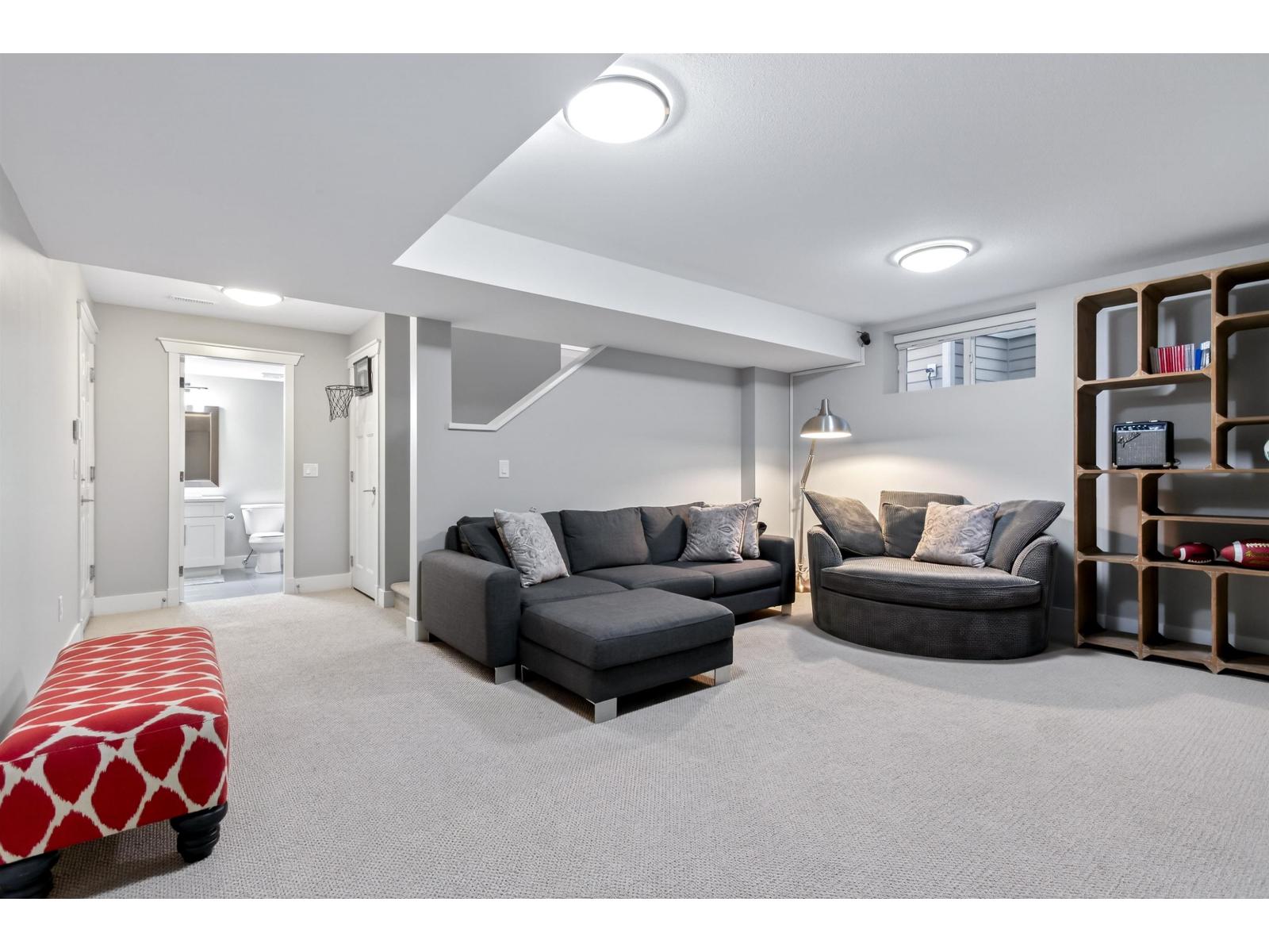 16088 28B AVENUE, Surrey