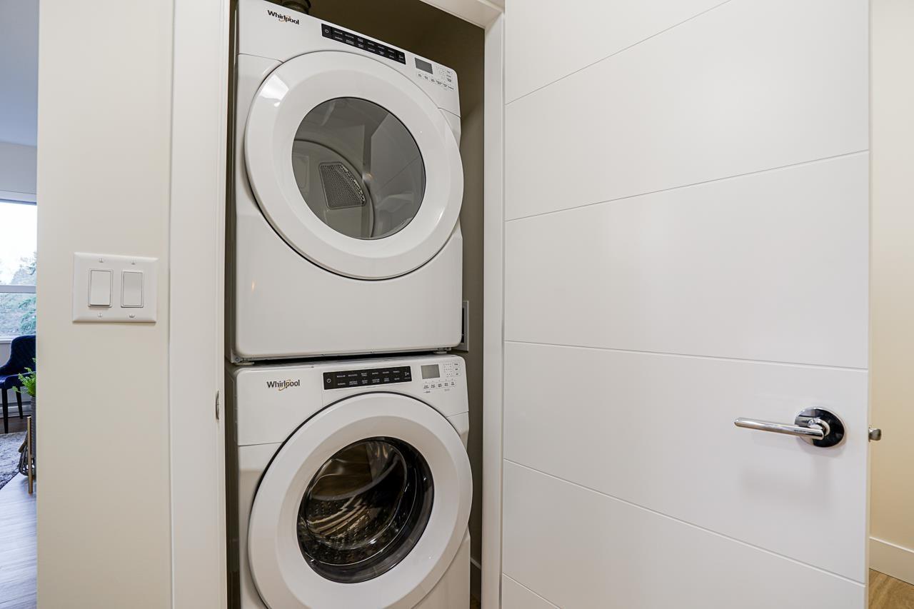 415 6960 NICHOLSON ROAD, Delta