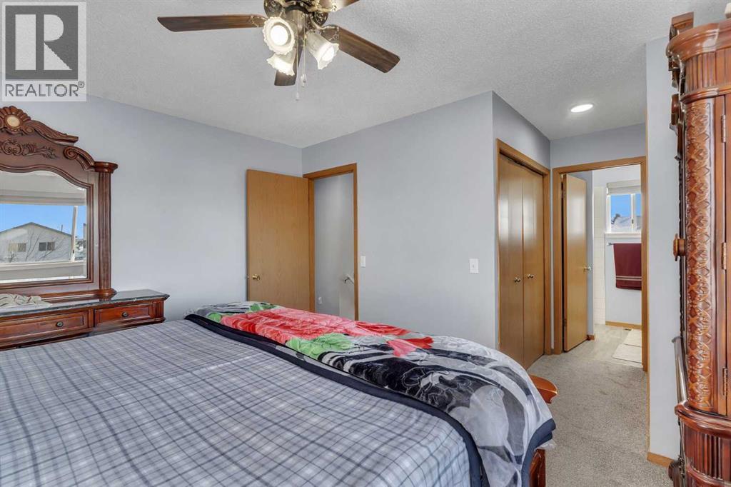 Single Family House for Sale in  Catalina Boulevard NE Monterey Park Calgary 