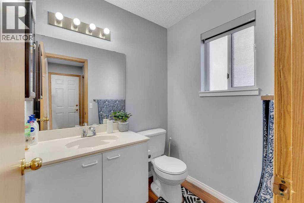 Single Family House for Sale in  Catalina Boulevard NE Monterey Park Calgary 