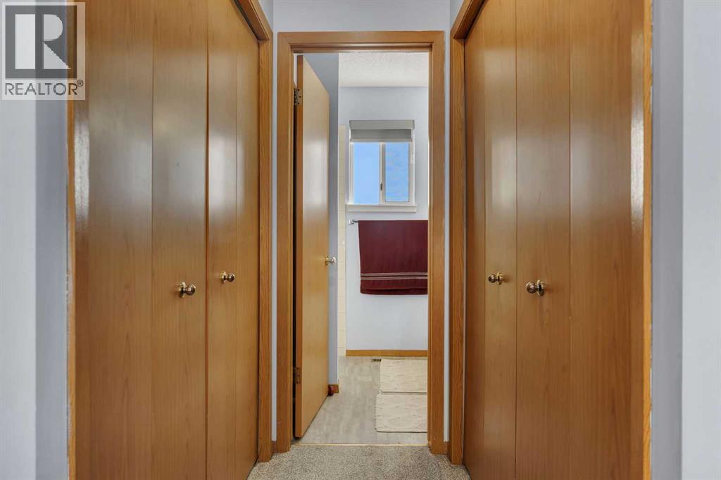 Single Family House for Sale in  Catalina Boulevard NE Monterey Park Calgary 