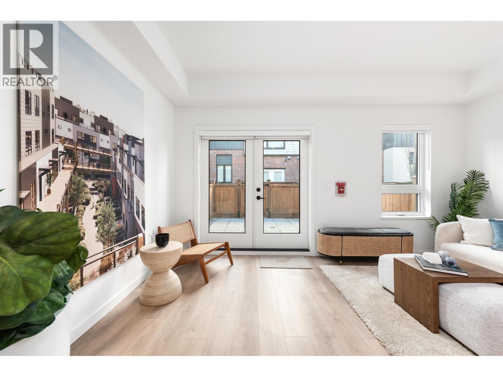 135 535 2ND Street - photo 2