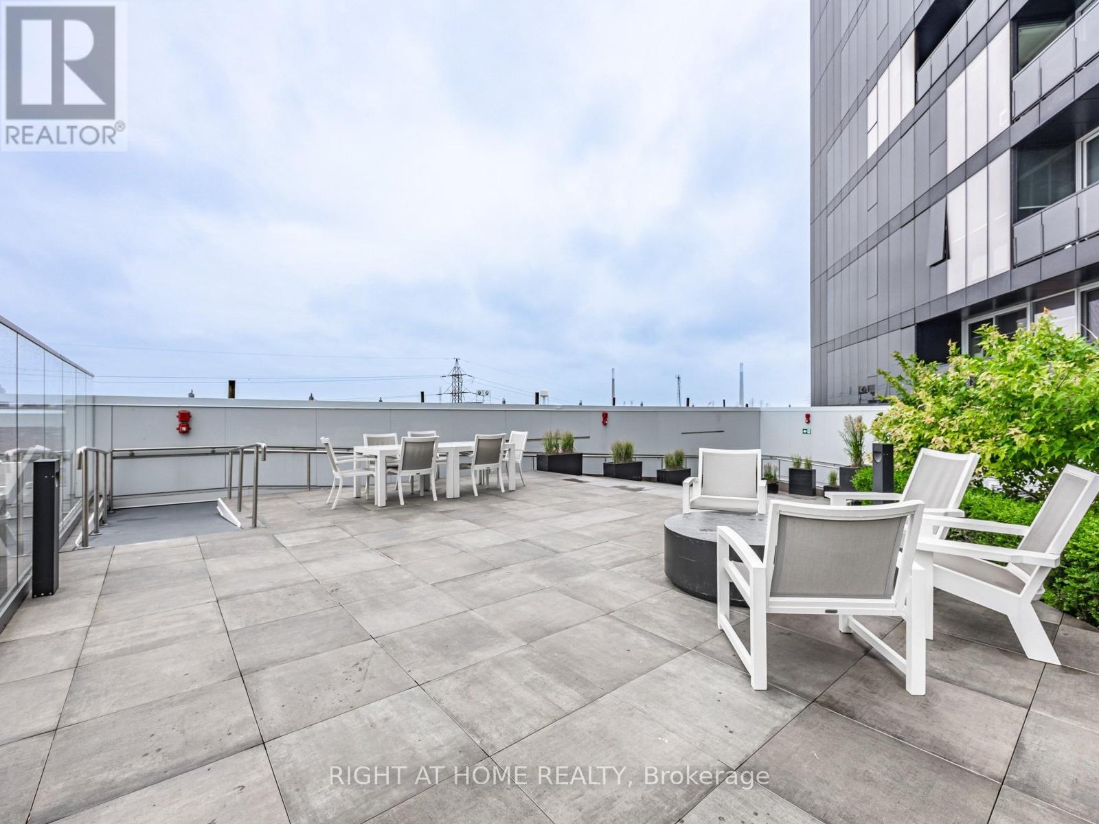 #1210 170 BAYVIEW AVENUE - 35