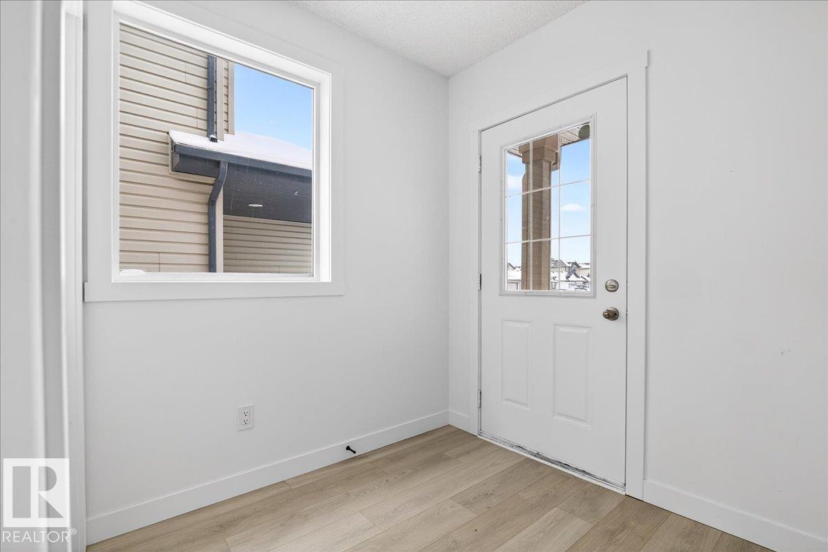 
          8916 175 AV NW
            <br/>
            <span>Edmonton</span>
            , 
            <span>AB</span>
             <span>T5Z3X9</span>
         - Photo 5