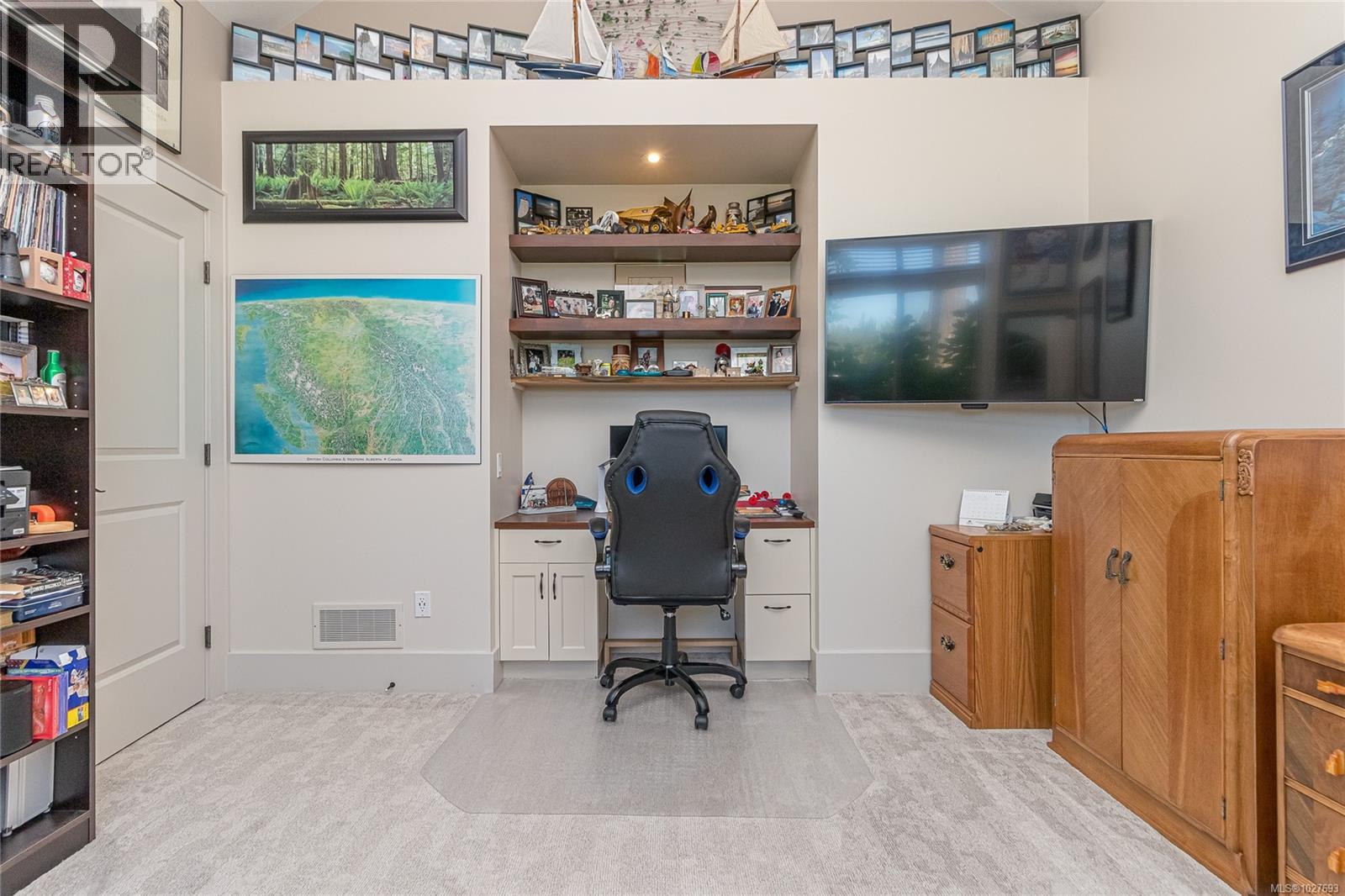 3888 Creekside Dr, Bowser