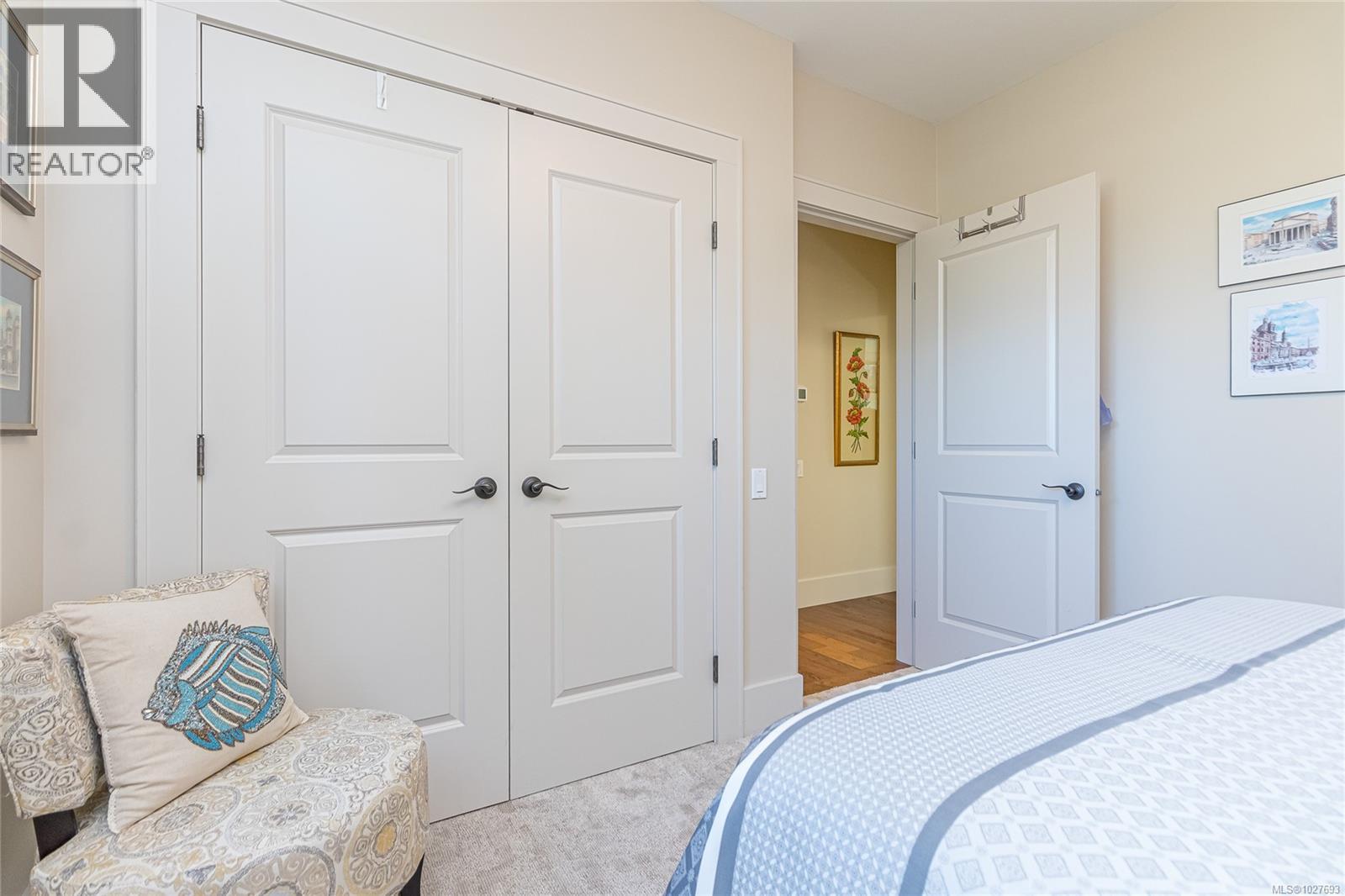 3888 Creekside Dr, Bowser