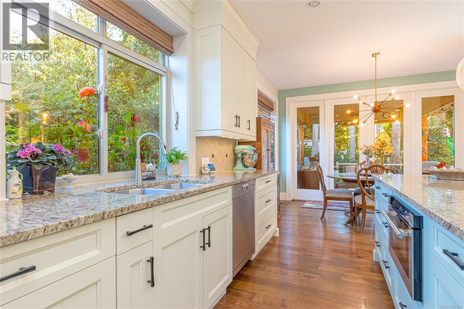 3888 Creekside Dr, Bowser