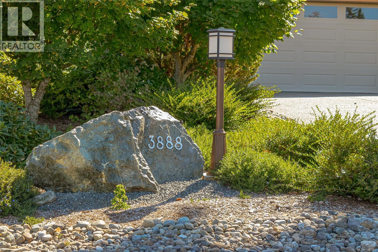 3888 Creekside Dr, Bowser