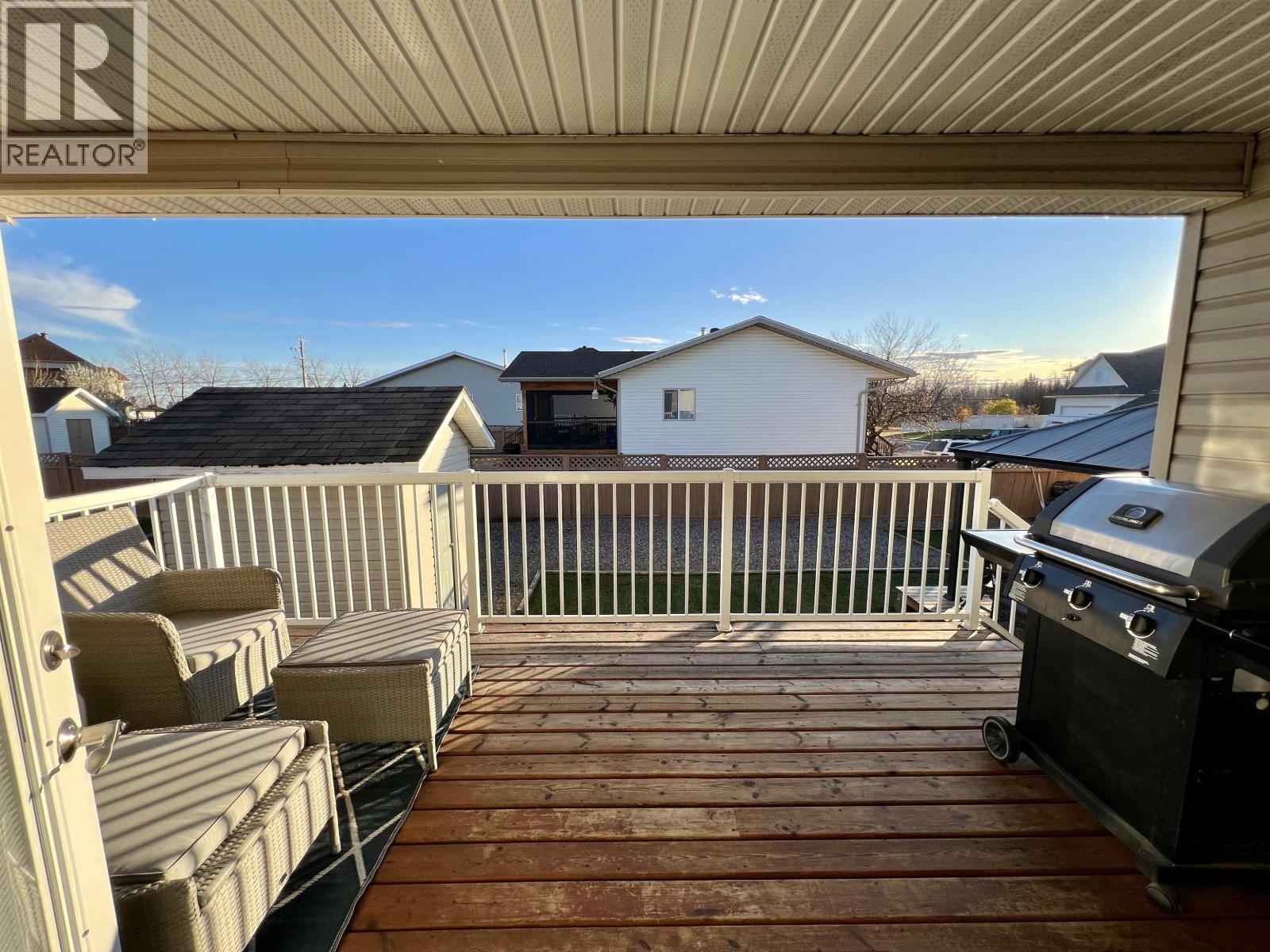 5516 W 57 AVENUE, Fort Nelson