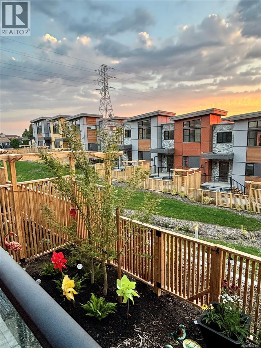 26 4253 Dieppe Road, Saanich