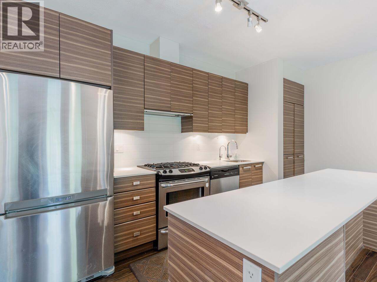 42 6965 HASTINGS STREET, Burnaby