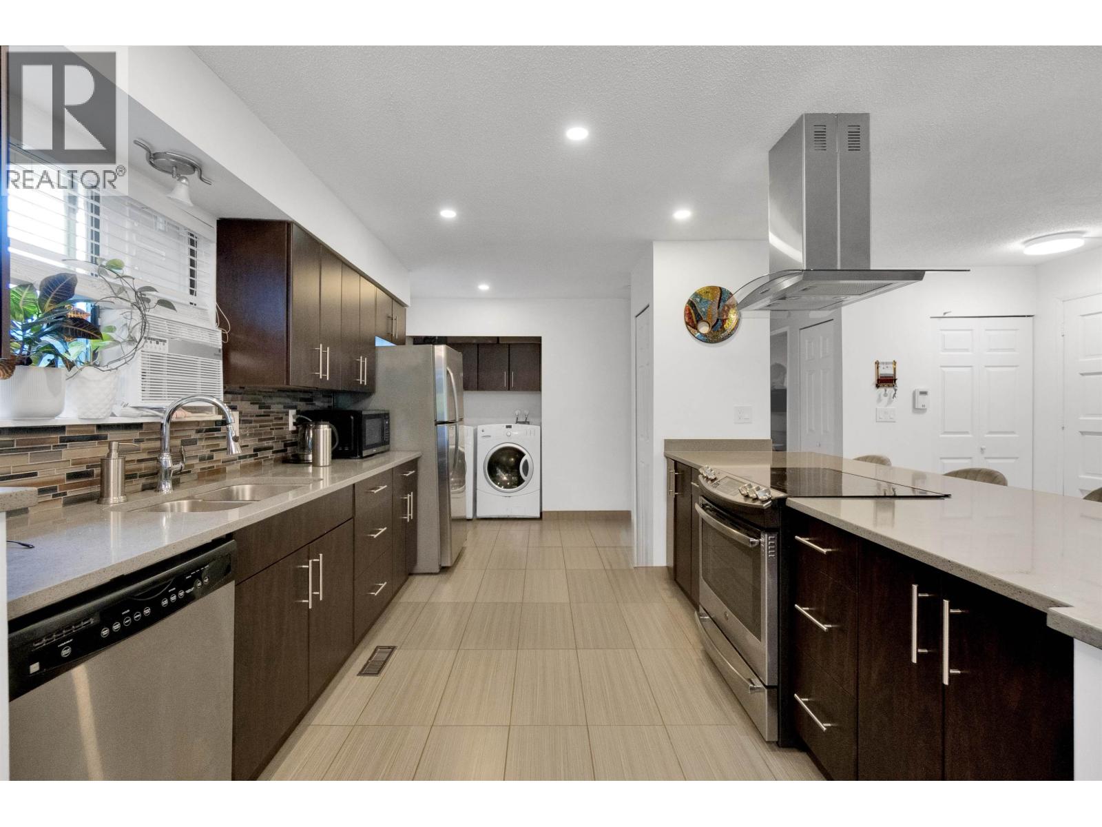 1230 BLUFF DRIVE, Coquitlam