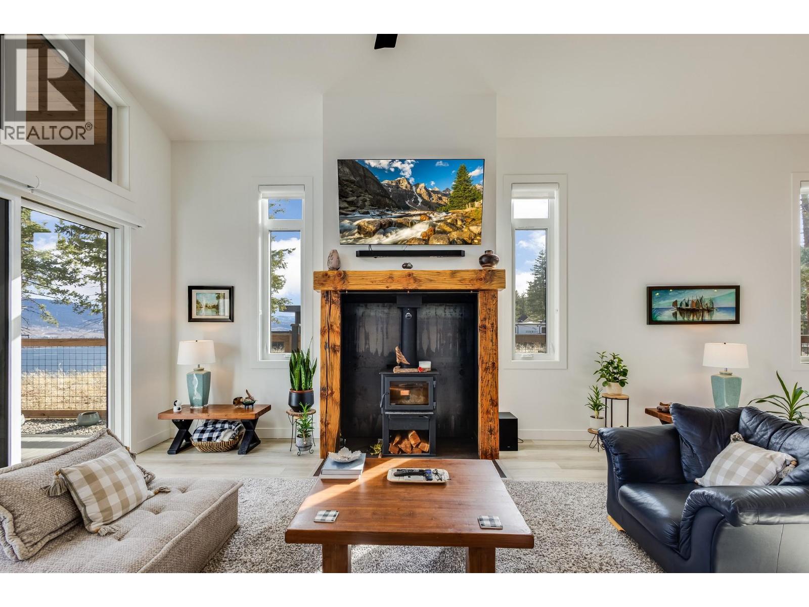  7235 Dunwaters Road, Kelowna