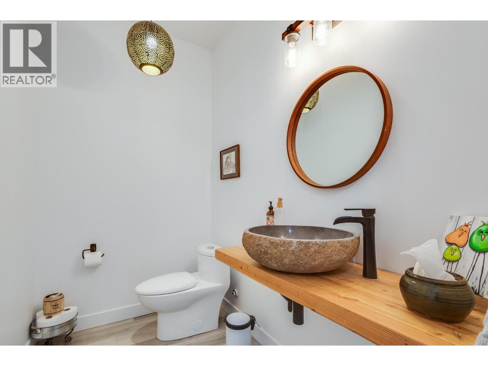  7235 Dunwaters Road, Kelowna