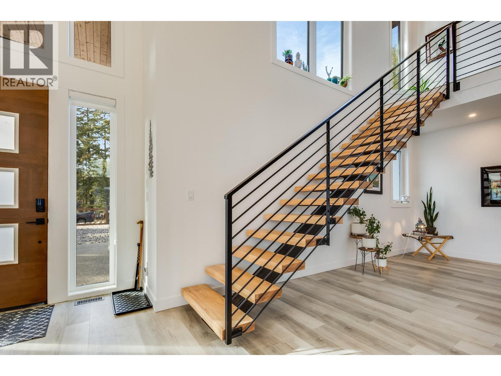  7235 Dunwaters Road, Kelowna