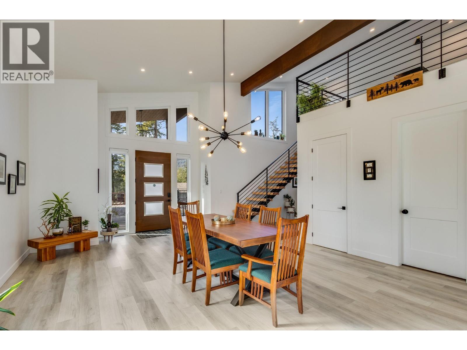 7235 Dunwaters Road - 7