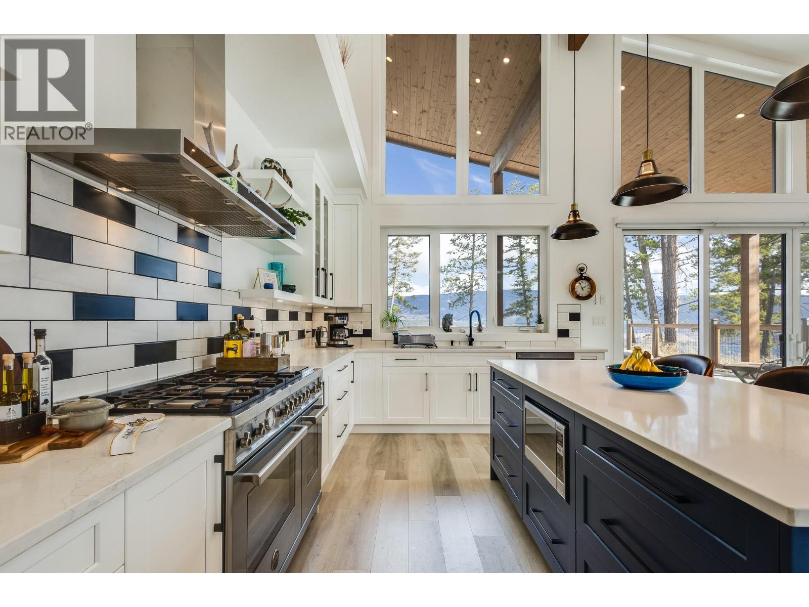  7235 Dunwaters Road, Kelowna