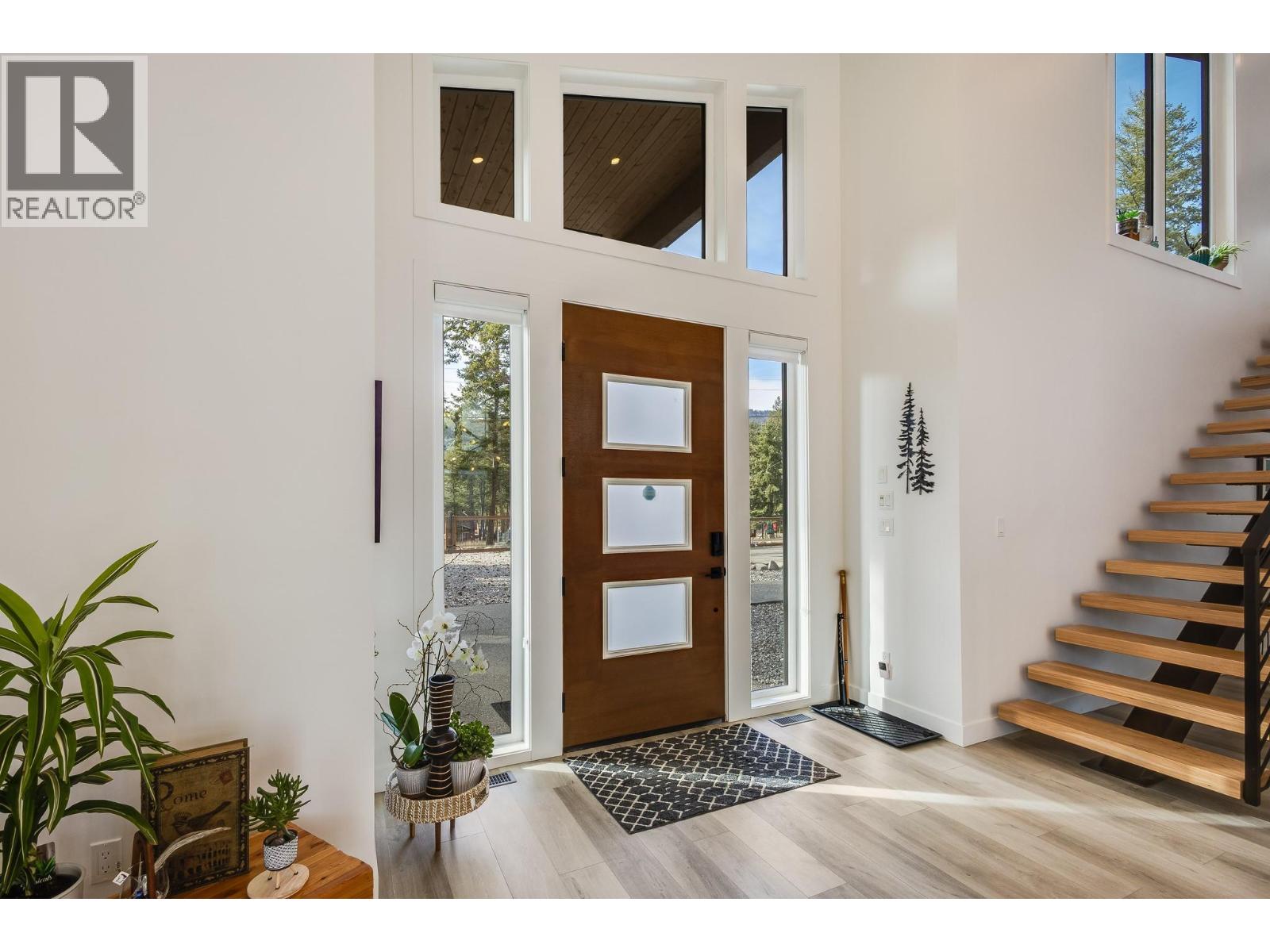  7235 Dunwaters Road, Kelowna