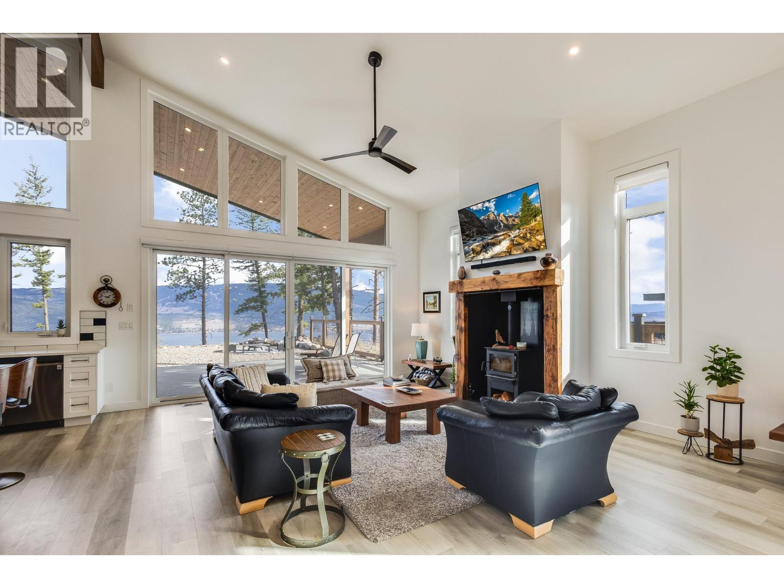  7235 Dunwaters Road, Kelowna