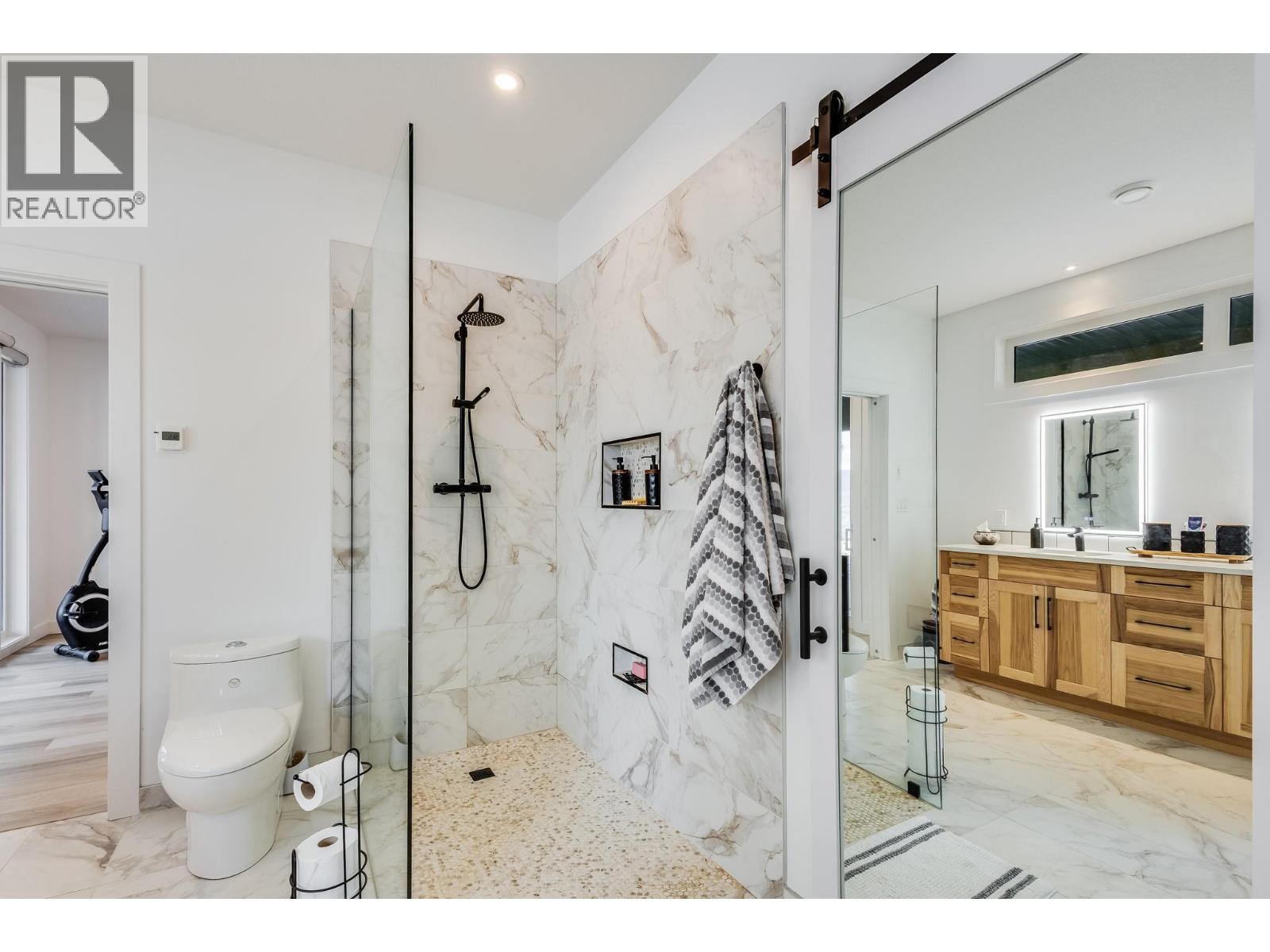  7235 Dunwaters Road, Kelowna