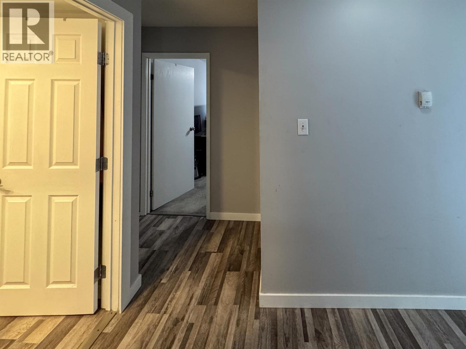 105 10216 102 Avenue - photo 2