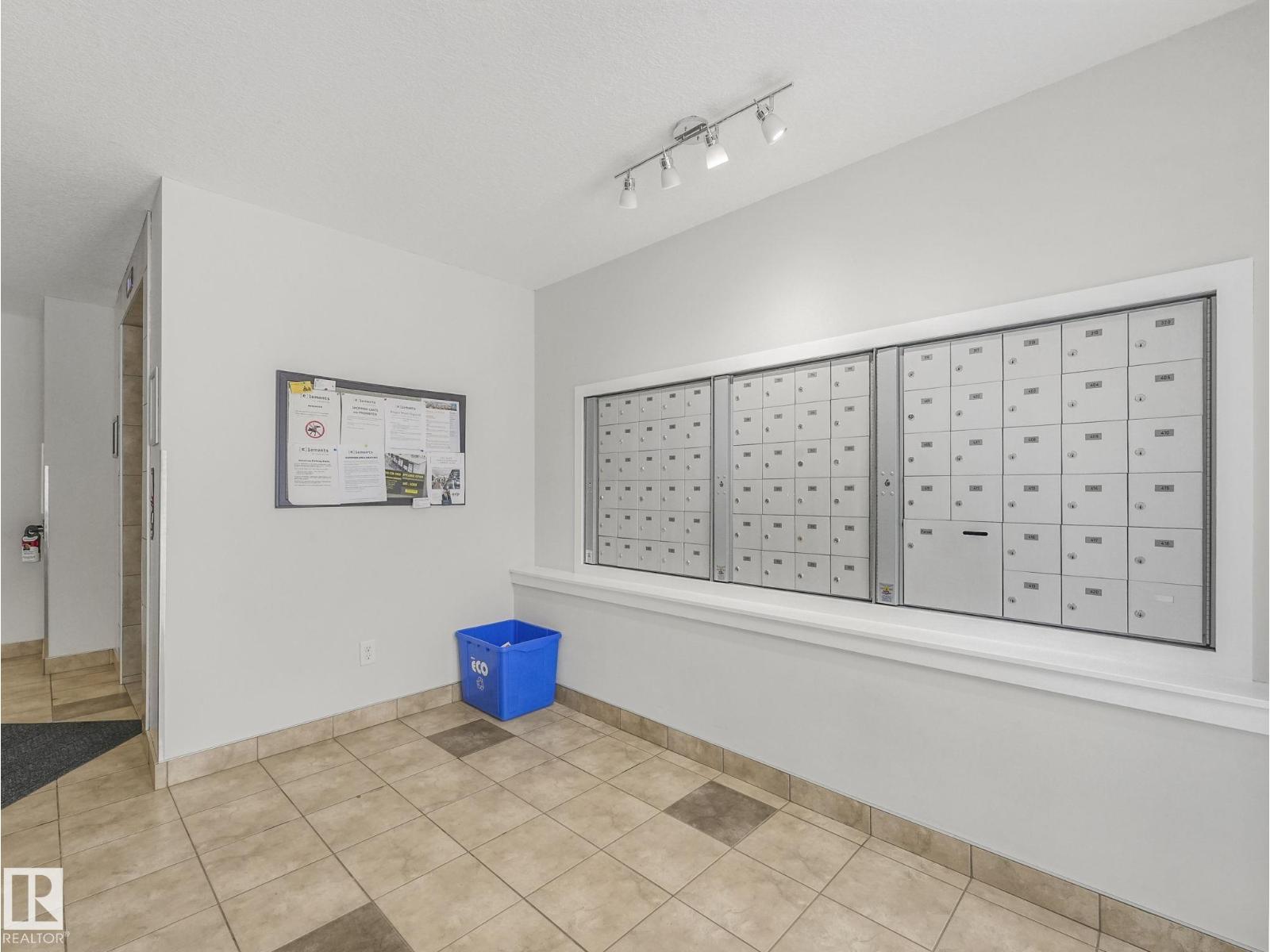 #212 508 ALBANY WY NW, Edmonton