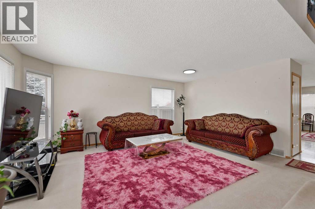 Single Family House for Sale in  Taravista Crescent Taradale Calgary 