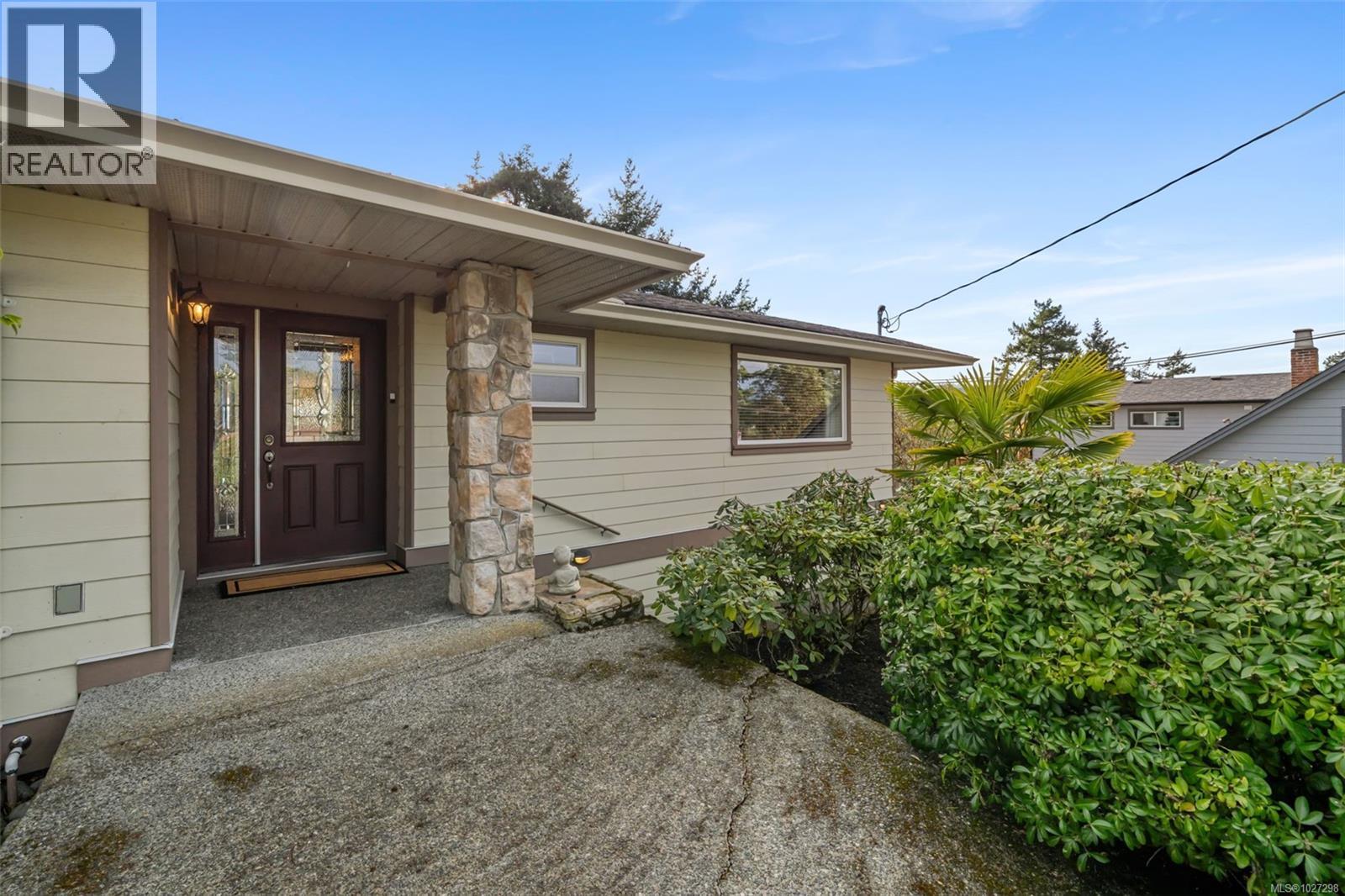  567 Prince Robert Drive, View Royal