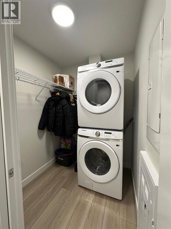 Single Family House for Sale in    Street SW Springbank Hill Calgary 