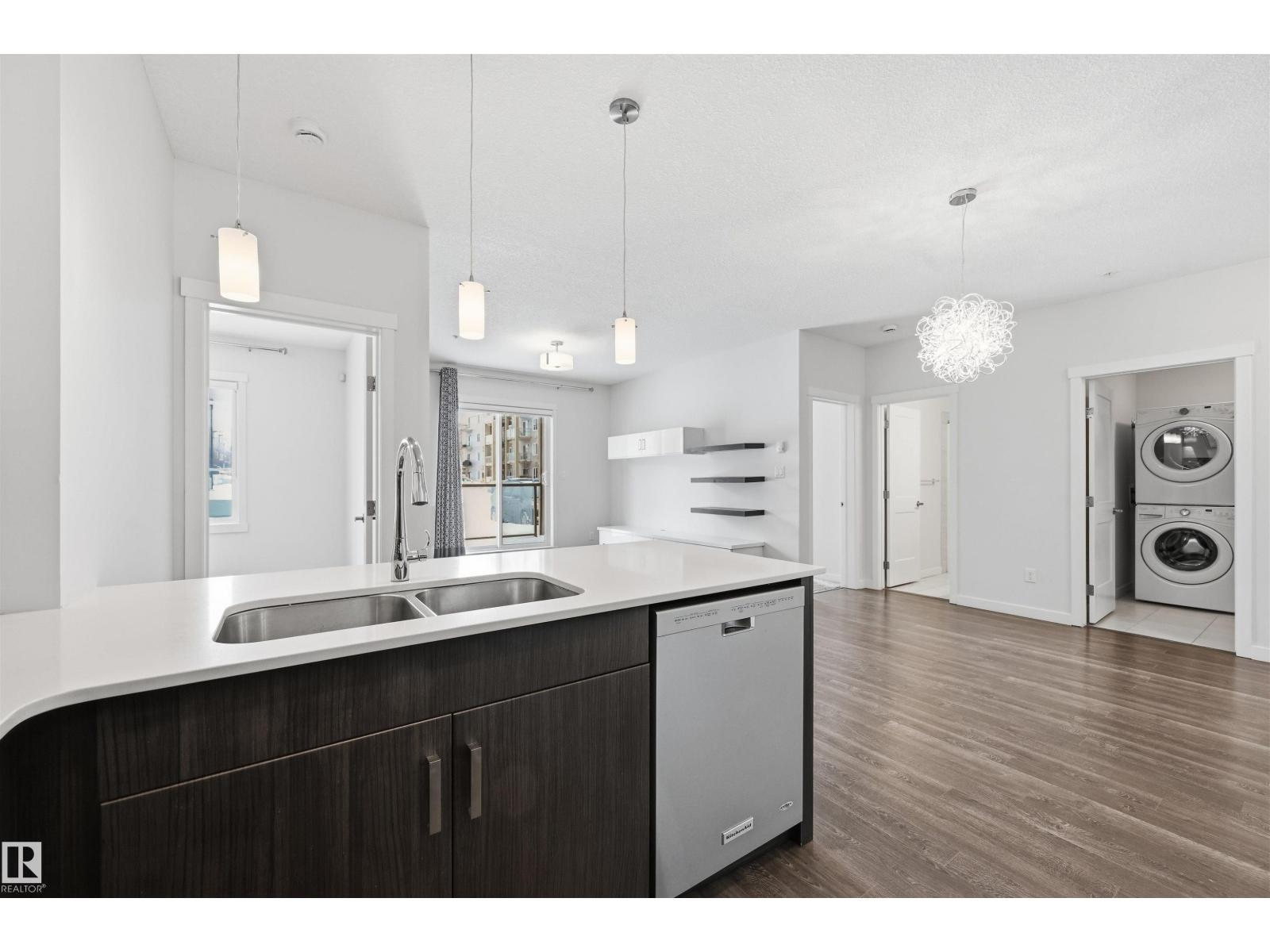 
          106 812 WELSH Drive SW
            <br/>
            <span>Edmonton</span>
            , 
            <span>AB</span>
             <span>T6X1Y7</span>
         - Photo 15