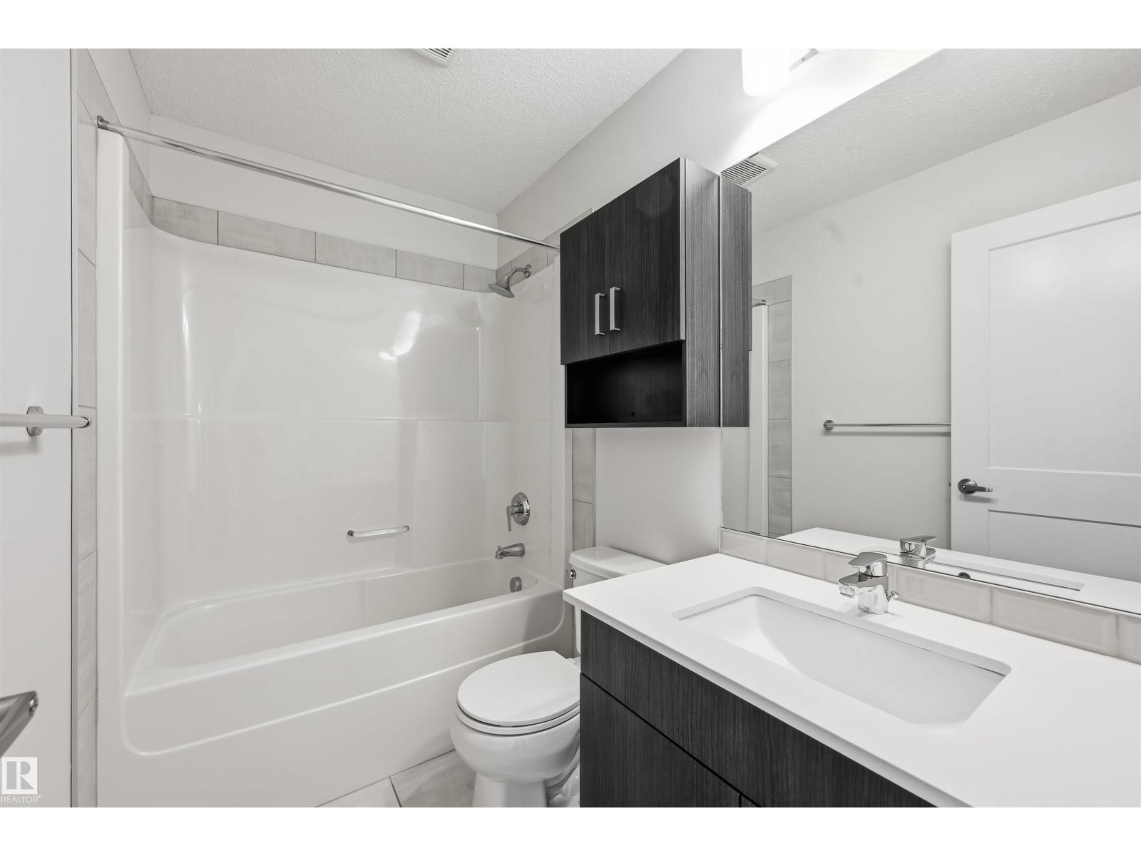 
          106 812 WELSH Drive SW
            <br/>
            <span>Edmonton</span>
            , 
            <span>AB</span>
             <span>T6X1Y7</span>
         - Photo 35