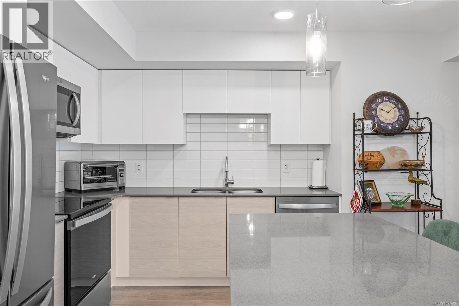 308 4810 Cedar Ridge Pl, Nanaimo