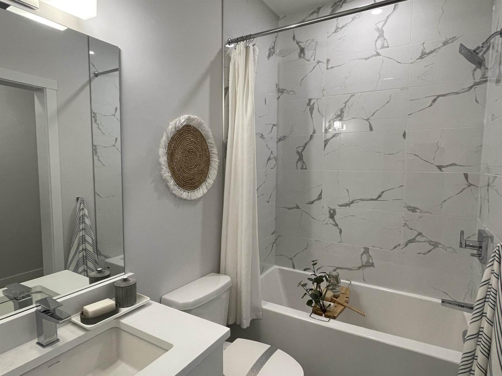 515 7375 HORNE STREET, Mission