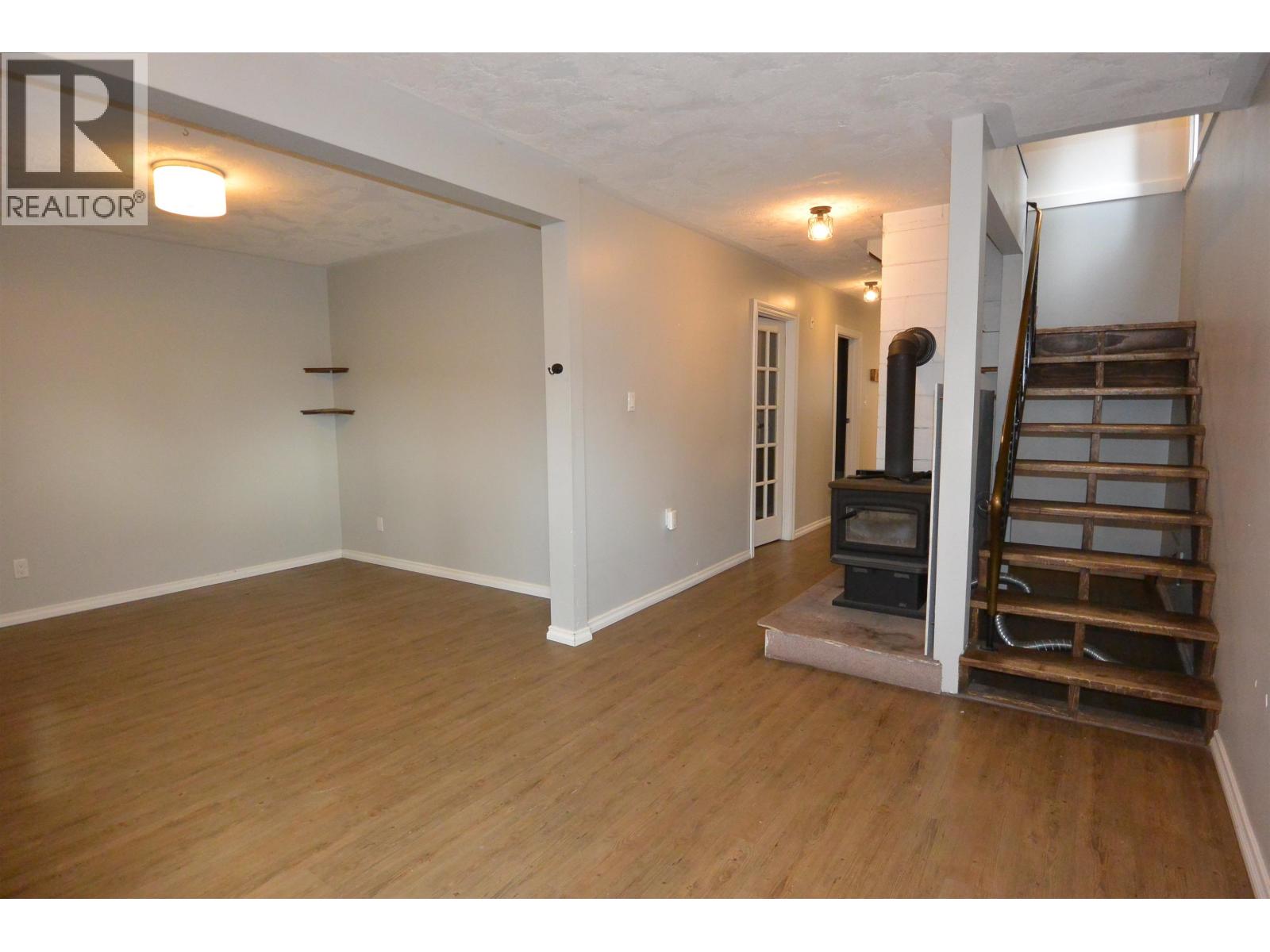 3904 RAILWAY Avenue, Smithers