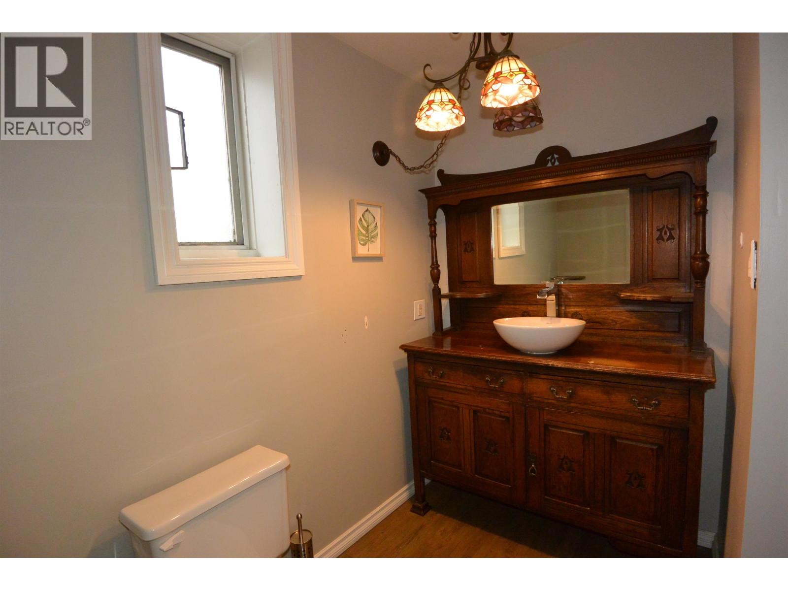 3904 RAILWAY Avenue, Smithers