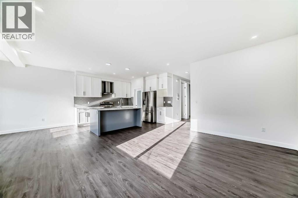 
          772 Edgefield Crescent
            <br/>
            <span>Strathmore</span>
            , 
            <span>AB</span>
             <span>T1P0H5</span>
         - Photo 16